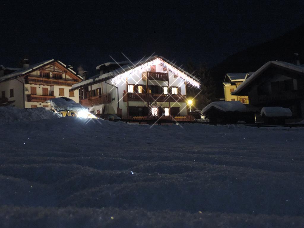 Albergo Ombrettola ファルカーデ エクステリア 写真